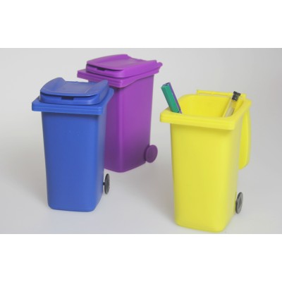 Trash Can Pen Holder
