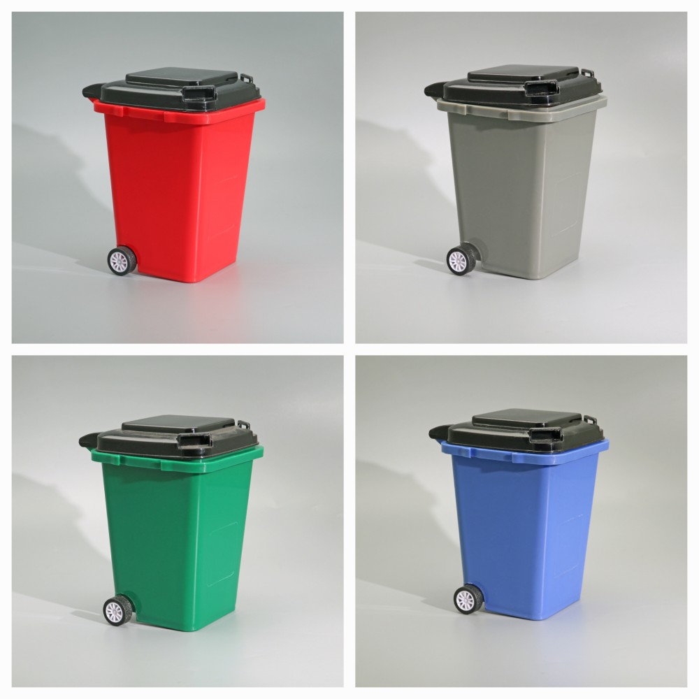 Trash Can Pen Holder